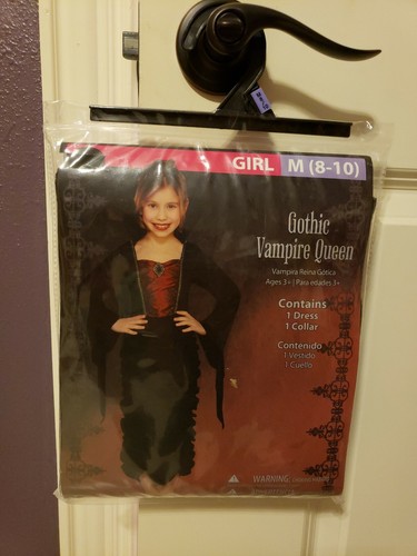 Gothic vampire queen - vampire,