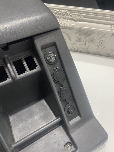 Nissan patrol centre - nissan, gq