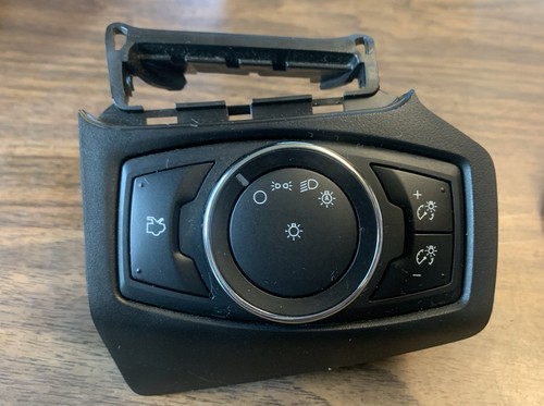 Ford focus head - 13-15,