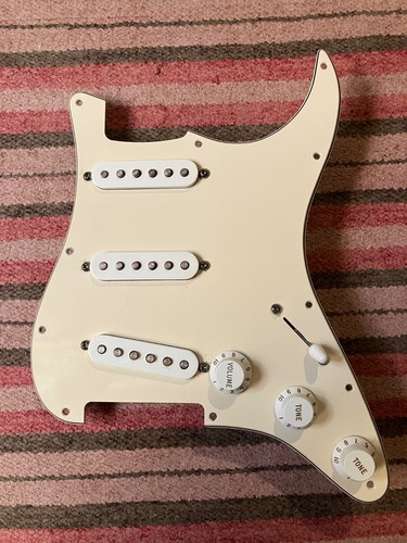2000 fender mim - 2000's, stratocaster