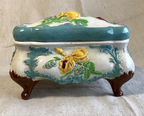 Vintage trinket box - trinket, holland