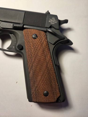 New 1911 walnut grips unique - new,