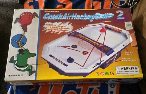 Crash air hockey game - crash,