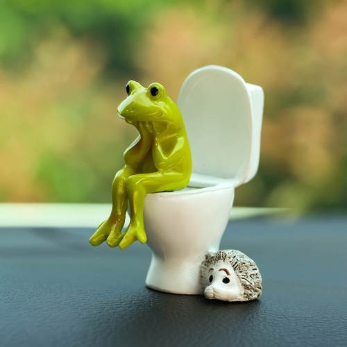 Tabletop figurine frog - tabletop,