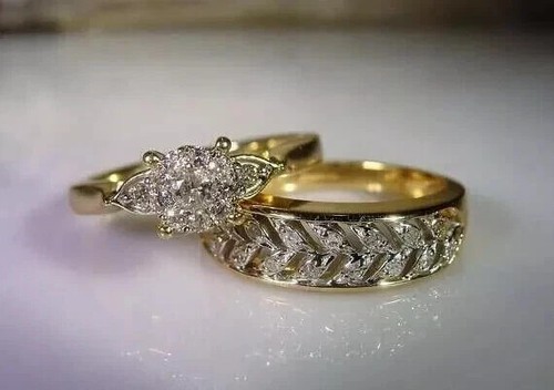 Round real moissanite - ct,