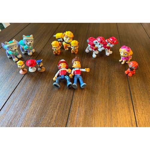 Paw patrol action figure - paw, lot