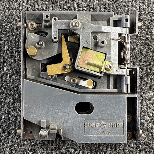 Stern suzo happ pinball - stern,