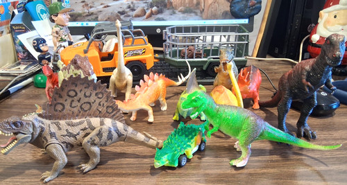 Dino valley lot 13 - dino,