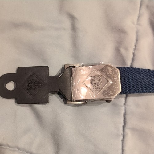 New cub scout tiger official - cub,