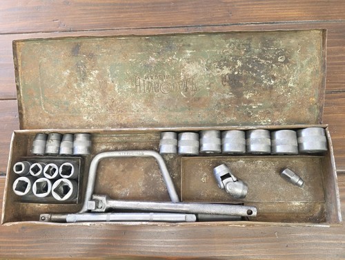 Vintage hinsdale socket - g-20,