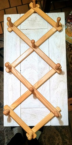 Wood expandable wall - expandable,