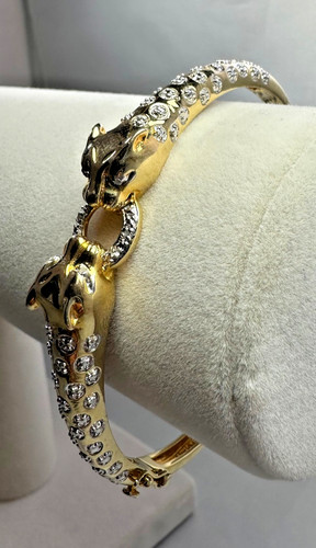 Double headed panther bangle