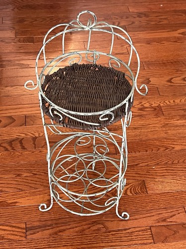 Vtg wrought iron - vtg,