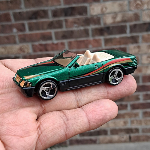 Hot wheels 1989 mercedes benz - hot,