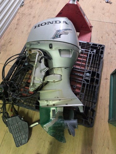 2006 honda bf50 outboard motor