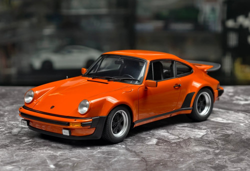 Autoart porsche 911 930 - 1/18,