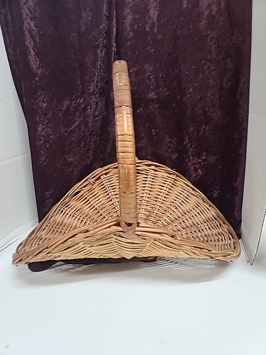 Vintage basket wicker wood - wicker, h