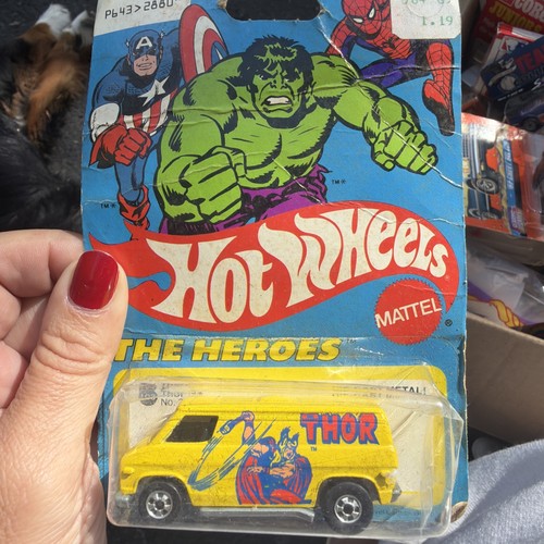Hot wheels thor super - hot, van