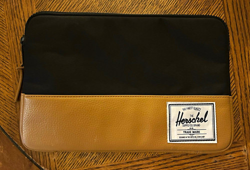 Herschel laptop sleeve - 13",