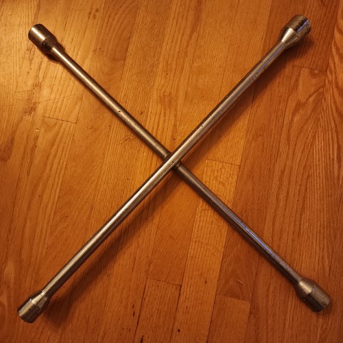 Lug nut wrench - nut,