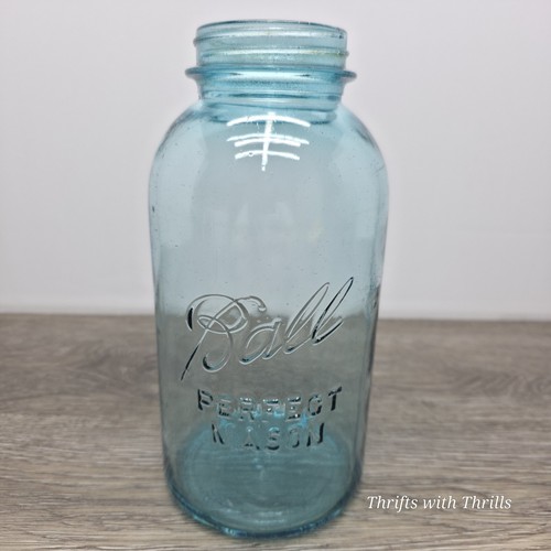 Vintage blue ball - blue,