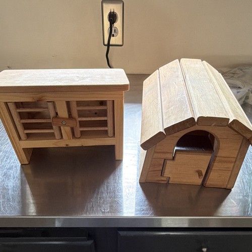 Oxbow wood hideout houses - oxbow,