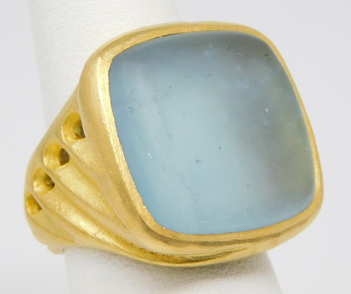Gold roberge 7 - gold,