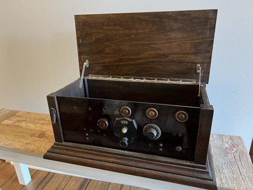 Vintage 1920 repwood red - vintage,