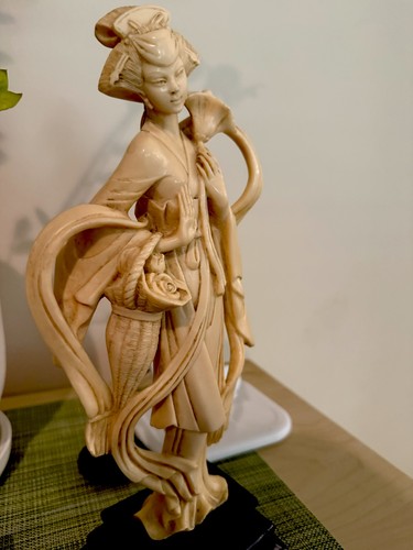 Santini resin woman - , figurine