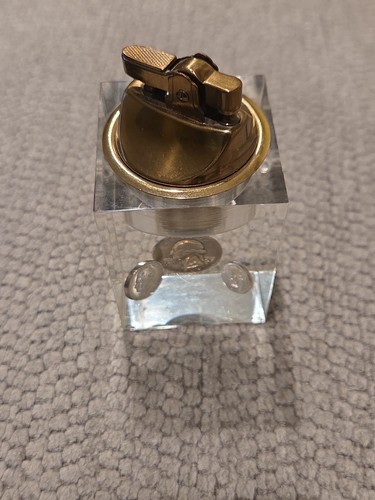 Vintage lucite silver quarter - lucite,