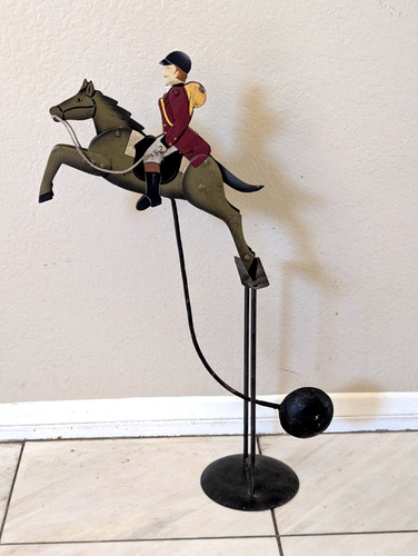 Vintage metal kinetic - metal,