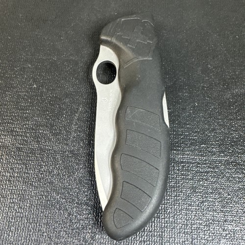 Victorinox swiss army knife - swiss,