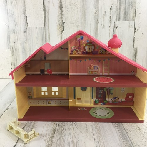 Bluey family house celebration - family,