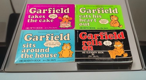 Vintage garfield comic book - comic,