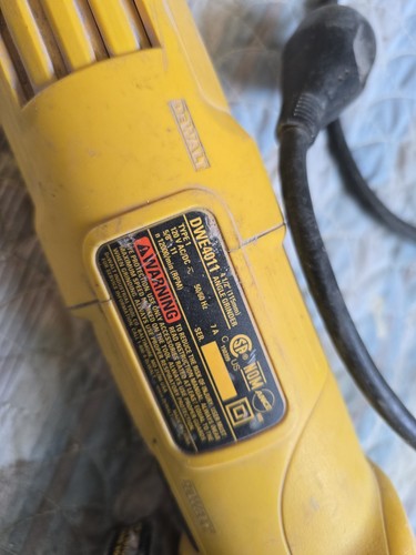 Dewalt dwe4011 corded - corded, small