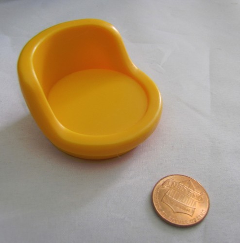 Little tikes yellow chair - little,