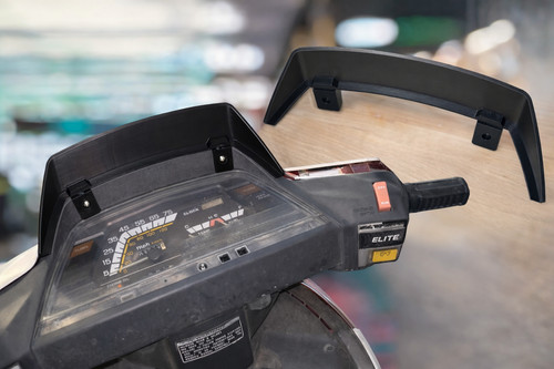Honda elite 250 dash visor - 250,