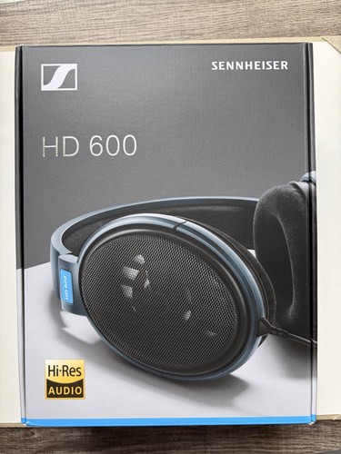 Sennheiser 600 over the - 600, ear
