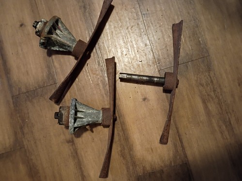 Wheel horse garden tractor - wheel,