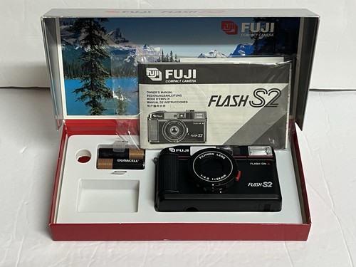 Fuji flash 35mm film camera - fuji, s2