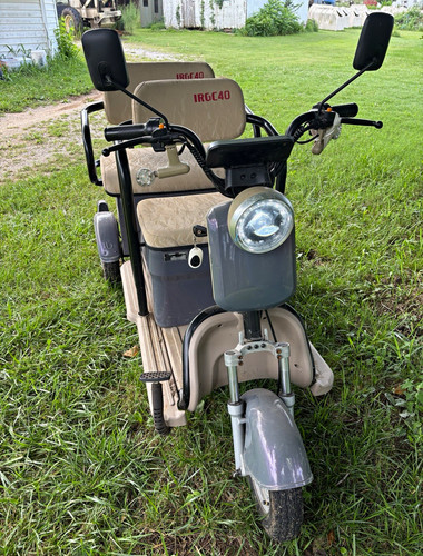 Wheel mobility scooter - 3-wheel,