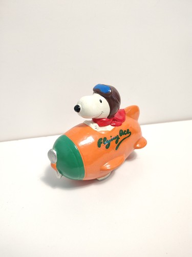 Snoopy peanuts orange airplane - peanuts,