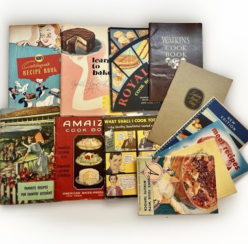 Lot vintage cookbooks - of, 12