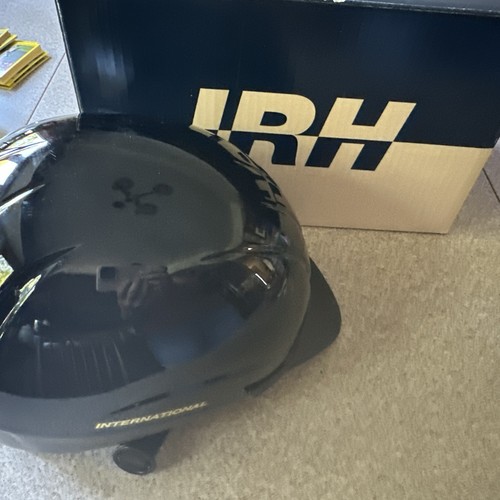 International riding helmets - international,
