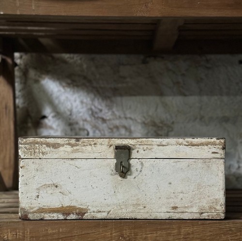 Vintage wooden storage chest - vintage,