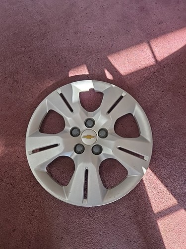 Single wheel cover hubcap - single, 16"