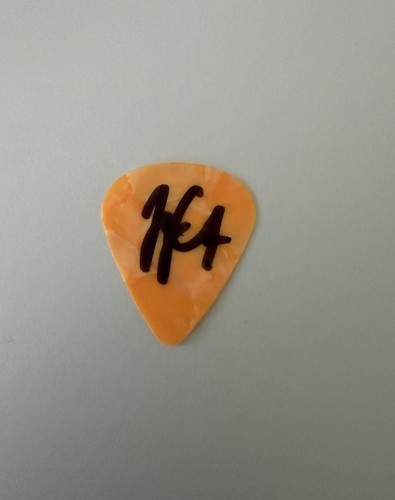 Avenged sevenfold autographed - avenged,