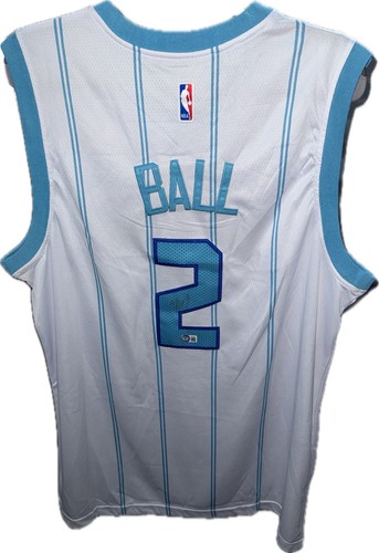 Lamelo ball signed swingman - ball,
