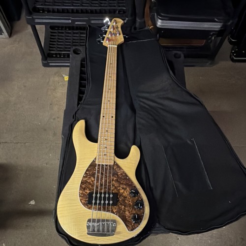 Olp stingray electric bass - olp,
