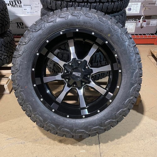 20x10 black moto metal - black, mo970